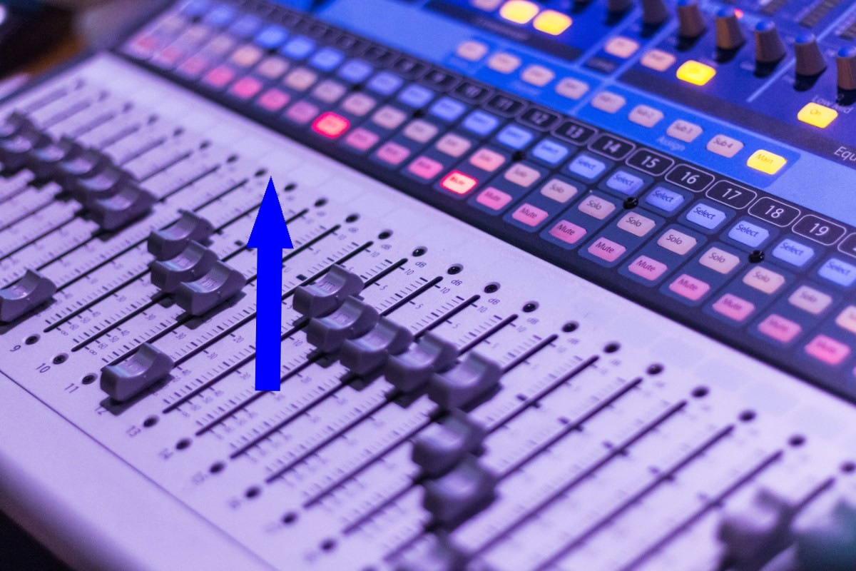 Нейросети для улучшения звука