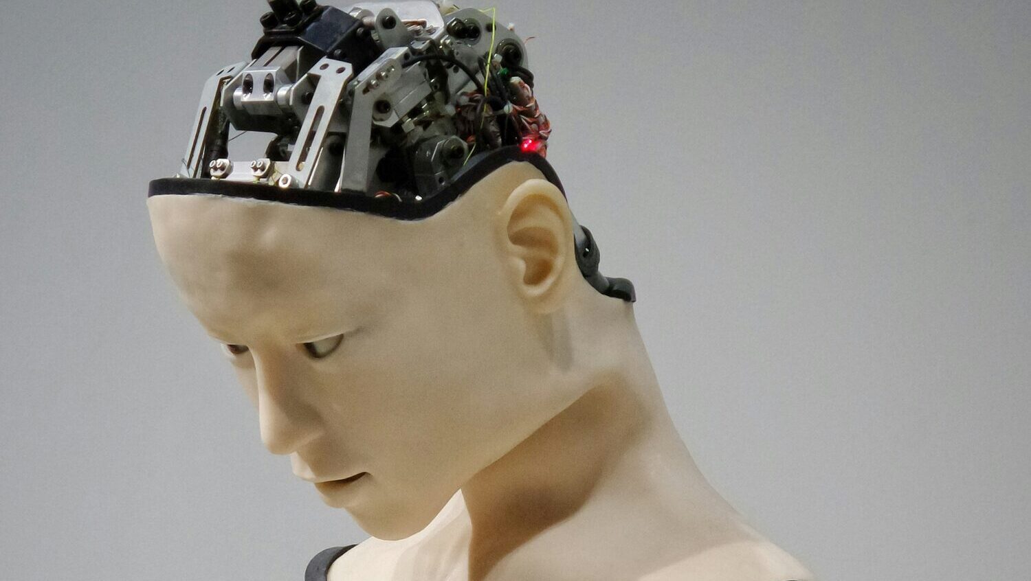 ИИ разрушает творческие профессии — как это меняет мир