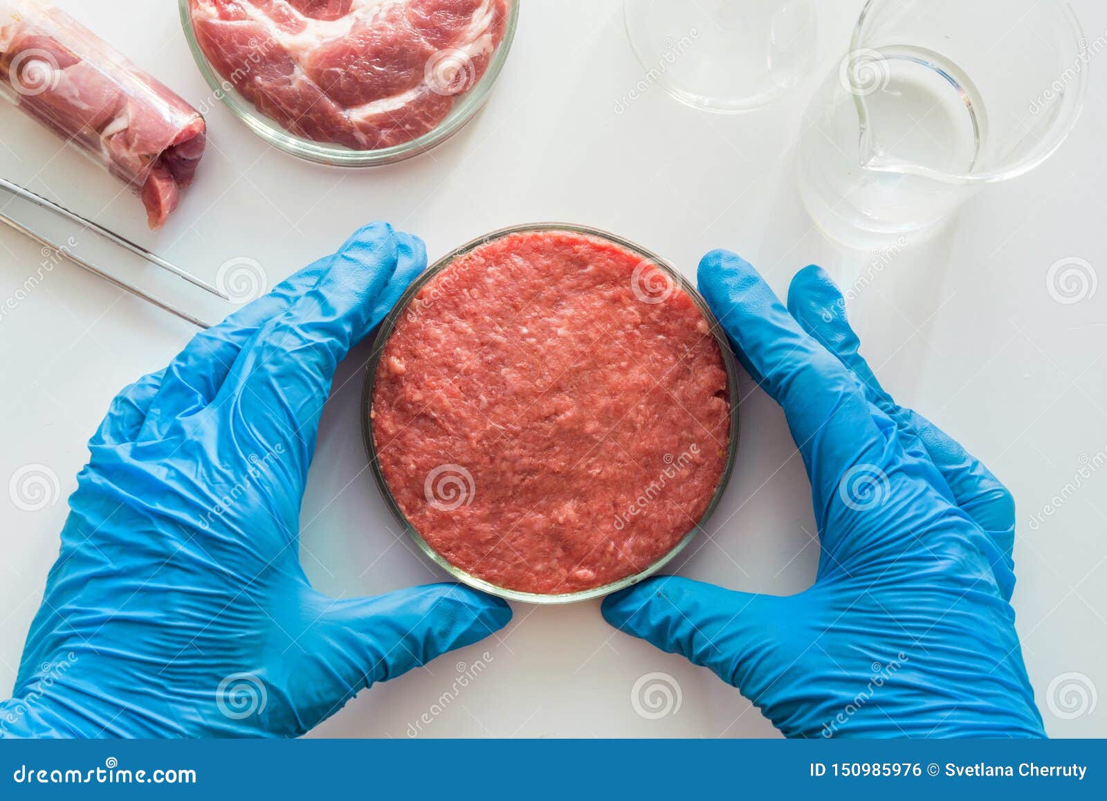 ИИ создает искусственное мясо — что скрывает «этичный» стейк?